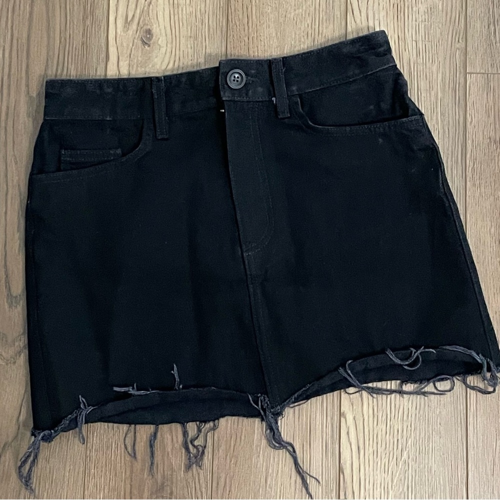 Carmar Black Mini Denim Skirt Raw Hem Women’s 26